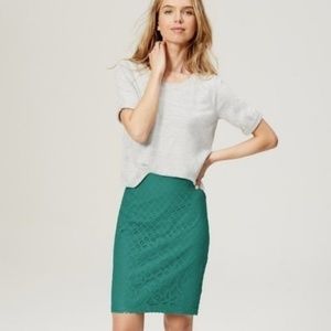 LOFT GREEN LACE SKIRT
